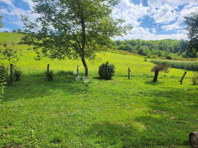 Kuća sa pomoćnim objektom i 7.438m² okućnice 4 min od Krapin - 3