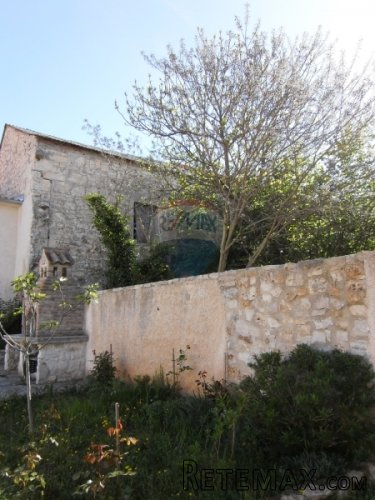 Kuća u Puli za renovaciju - 4