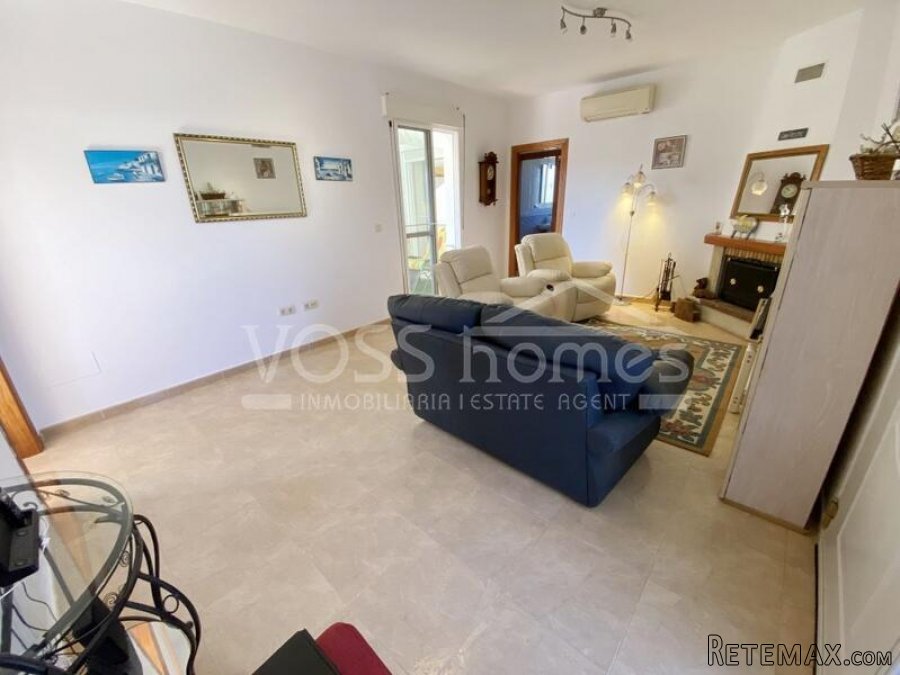 NEW TO VOSS HOMES - A spacious 2 bed, 2 bath villa with.. - 6
