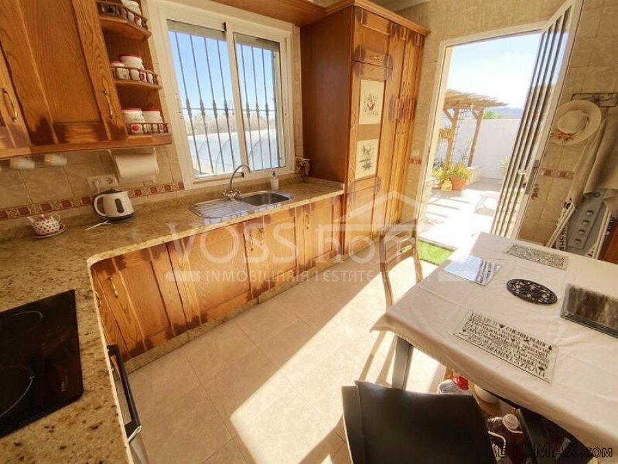 NEW TO VOSS HOMES - A spacious 2 bed, 2 bath villa with.. - 8