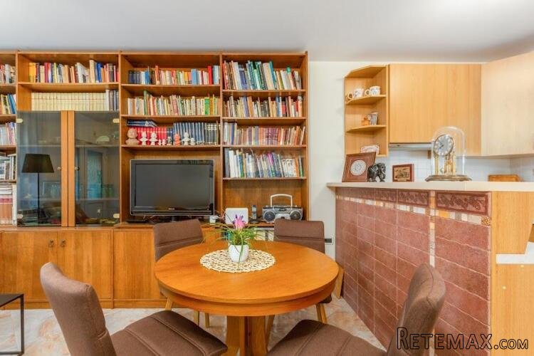 Klana - apartman 2 sobe, 2 kuhinje, 2 dnevna boravka - 100m2 - 2