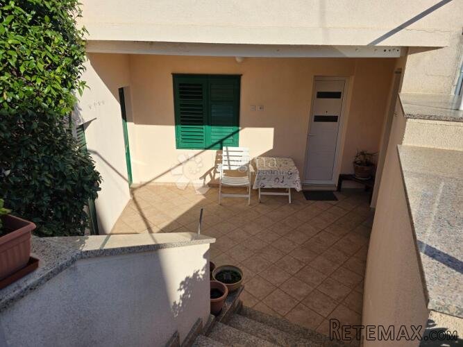ŠIBENIK- 2 KUĆE U CENTRU GRADA ! IZVRSNA PRILIKA - 3