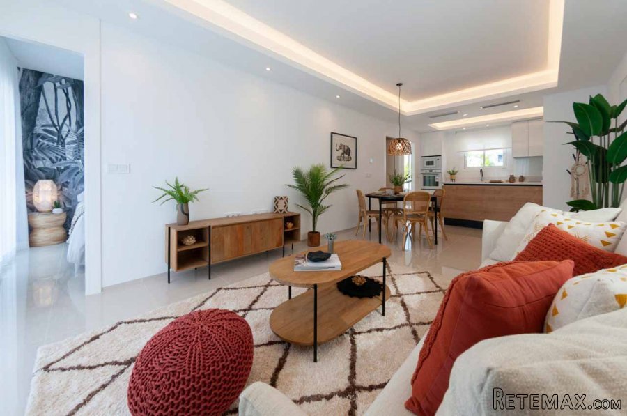 Luminoso apartamento de dos habitaciones y dos cuartos de.. - 4