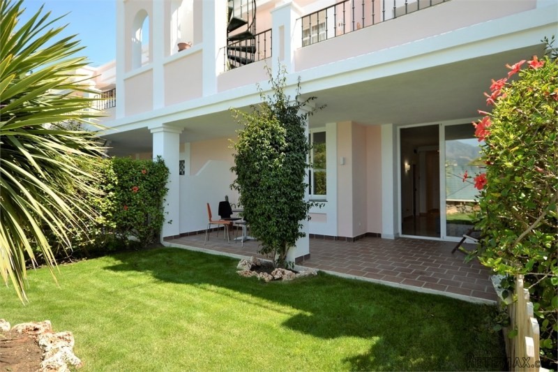 Nueva Andalucia - Puerto Banus, , 2..