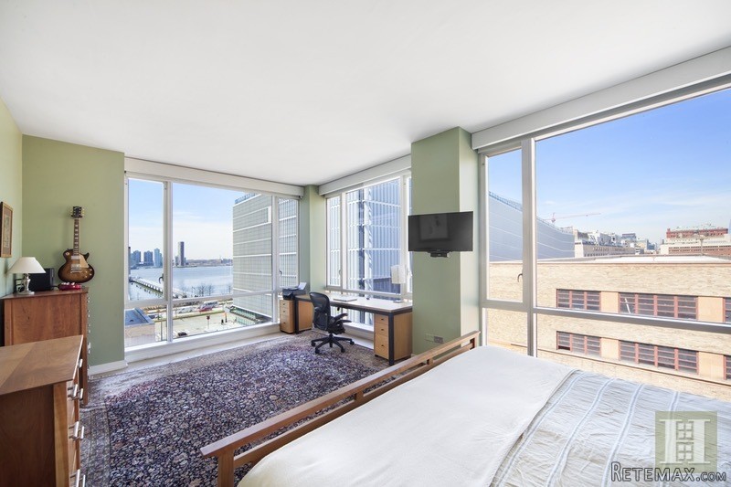 3 bedroom Apartment For Sale: 330.. - 2