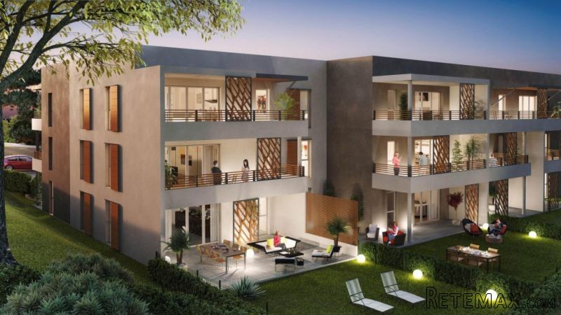 Sale Apartment - Saint-Raphaël