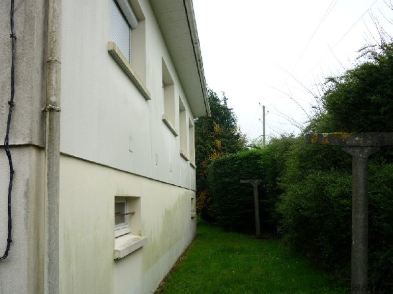 Traditional House with Nice Garden - 2