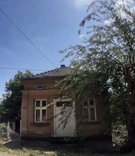 Boljevac-kuca sa okucnicom,1km od centra - 2