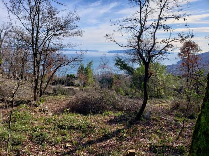 OPATIJA, VEPRINAC- građevinski teren 858 m2 sa pogledom na m