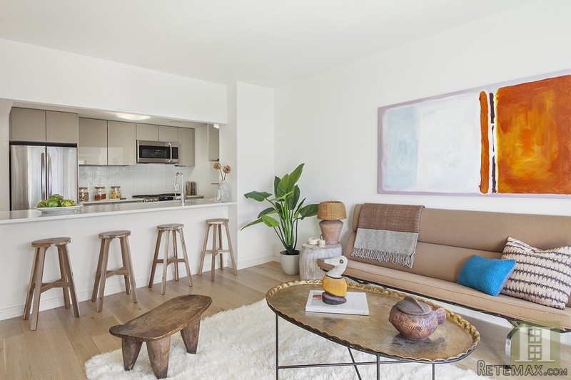 2 bedroom Apartment For Sale: 2231 ADAM.. - 2