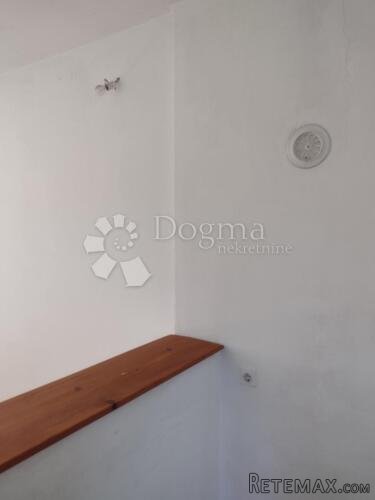 Pristupačna kuća po svim parametrima - 3