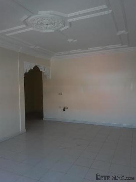 Apartment 3 Bed - Lounge - Bath - 92m2.. - 2