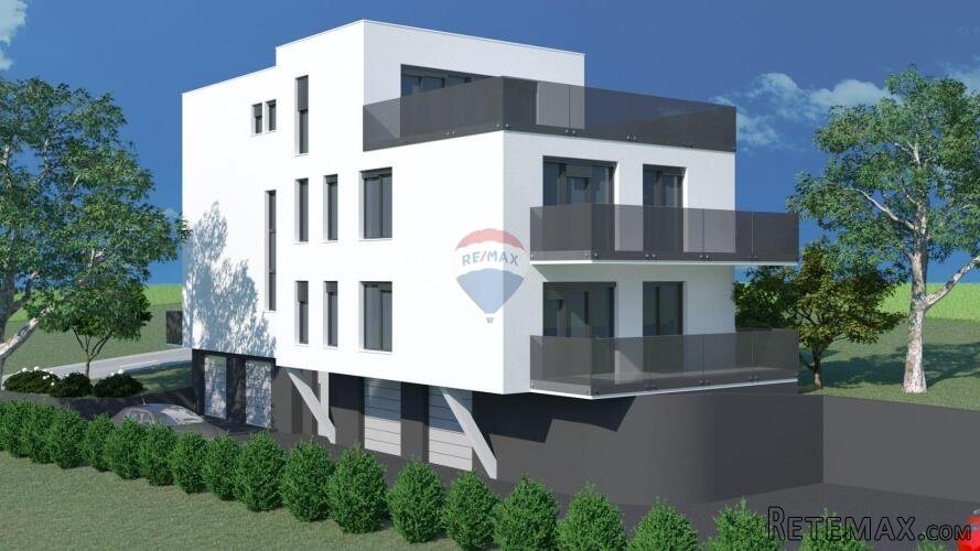 Bijenik – građevinsko zemljište s dozvolom 806 m²