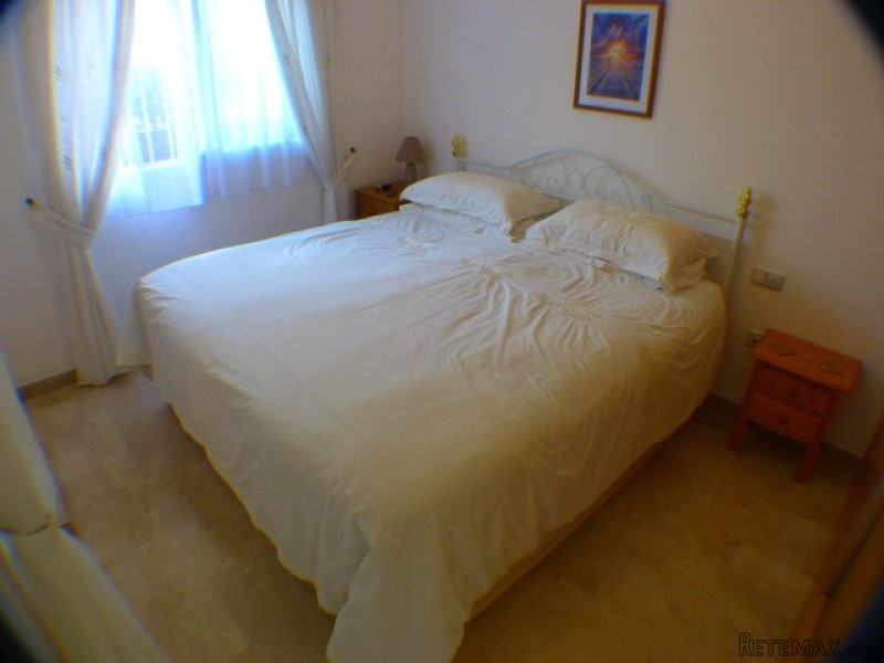 2 Bedrooms Apartment For Sale