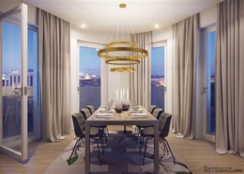 5-Rooms Property With A Garden For Sale..