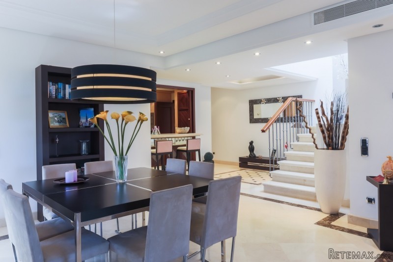 Outstanding Beach Front Penthouse