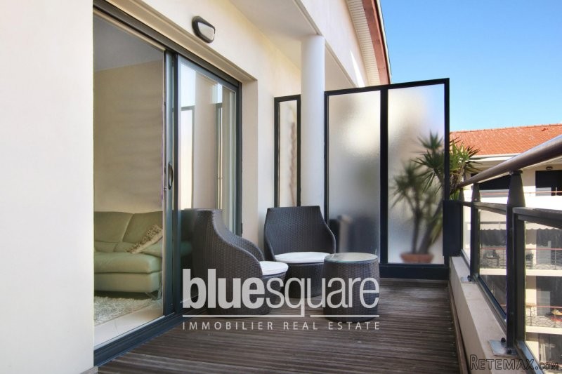 1 bedroom apartment - Nice Golden Square
