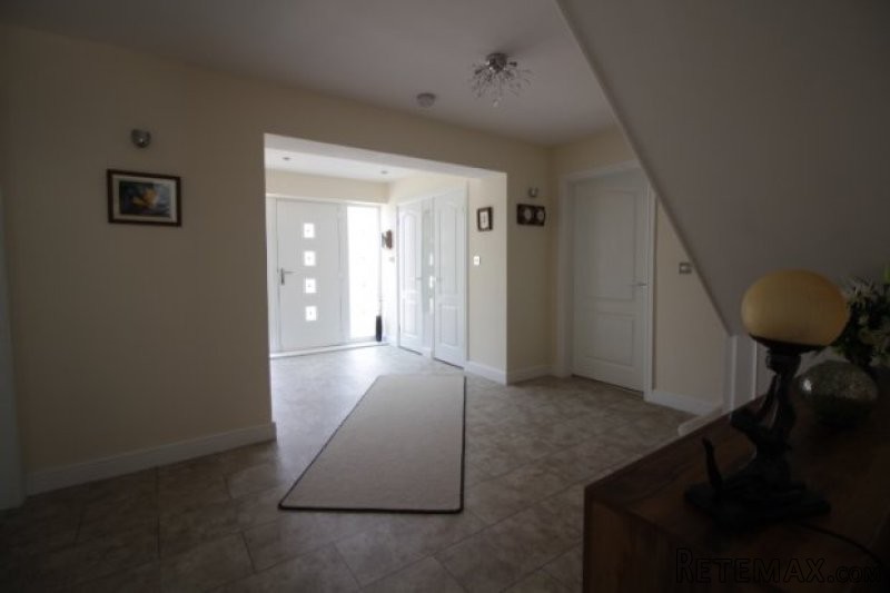 5 bedroom, Detached House house for sale - 2