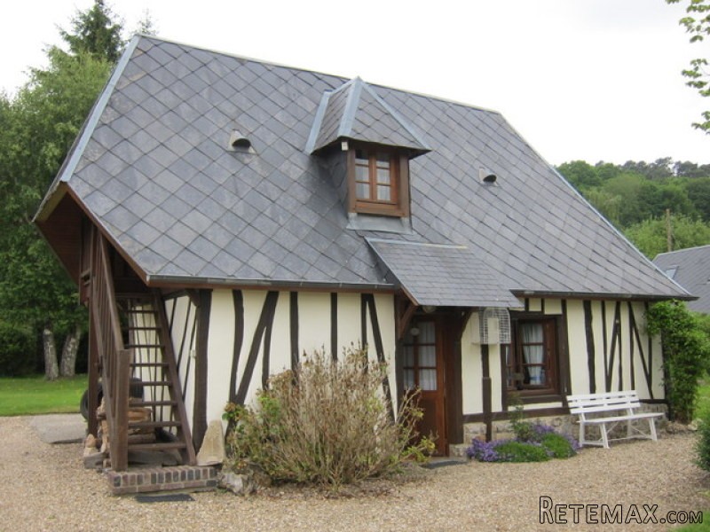 Main House and Guest Cottage - 2