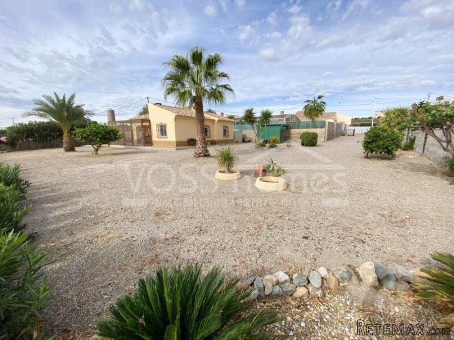 NEW & EXCLUSIVE LISTING WITH VOSS HOMES - A deceptively.. - 2