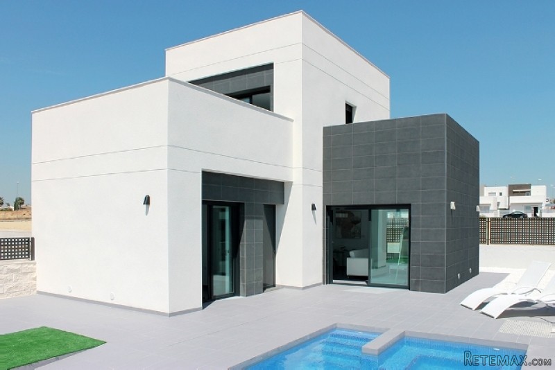 3 Bedrooms - Villa - Alicante - For Sale