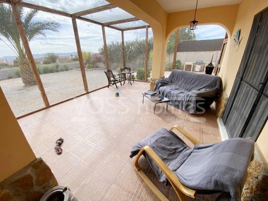 NEW & EXCLUSIVE LISTING WITH VOSS HOMES - A deceptively.. - 5