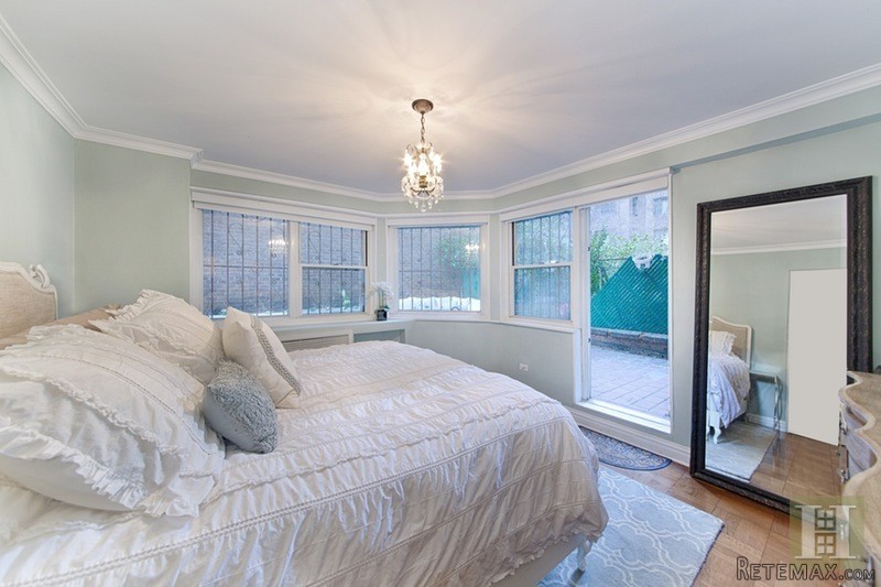 2 bedroom Apartment For Sale: 1175 YORK.. - 2