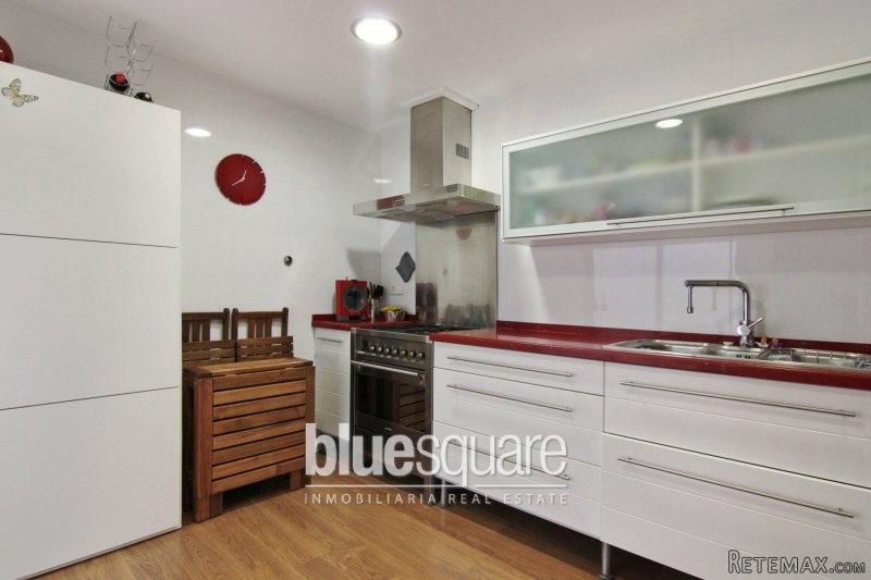 Apartment and commercial premises in.. - 2