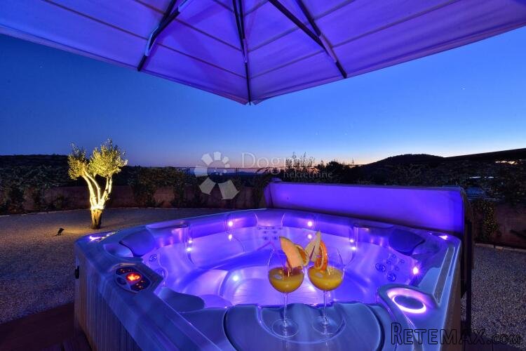 Luksuzna mediteranska vila u okolici Šibenika - privatna oaz - 2