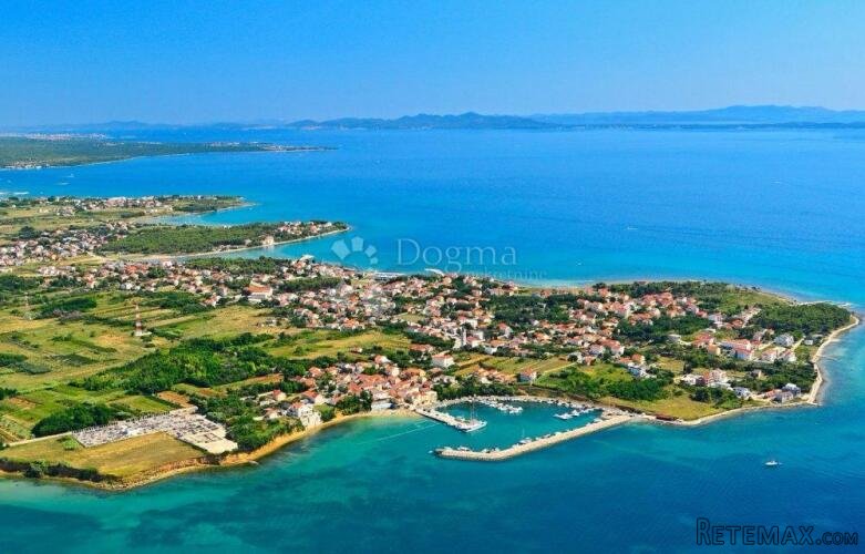 Privlaka - Građevinsko zemljište 613m2 i pravilnog oblika - 2
