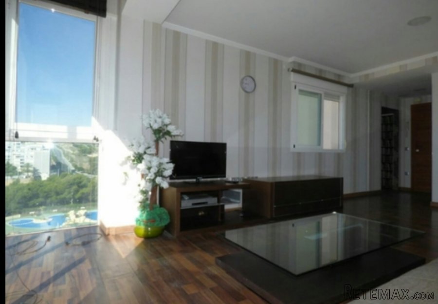 Duplex penthouse in Benidorm (Alicante) with 8 and 9.. - 4