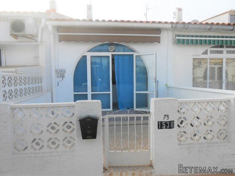 RS384, Smart South facing One Bed..
