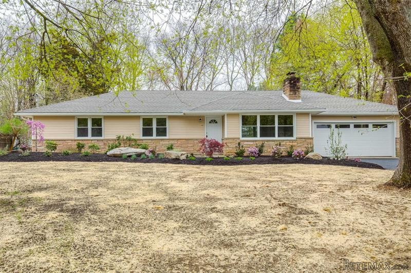 3 bedroom House For Sale: 40 Lorraine..