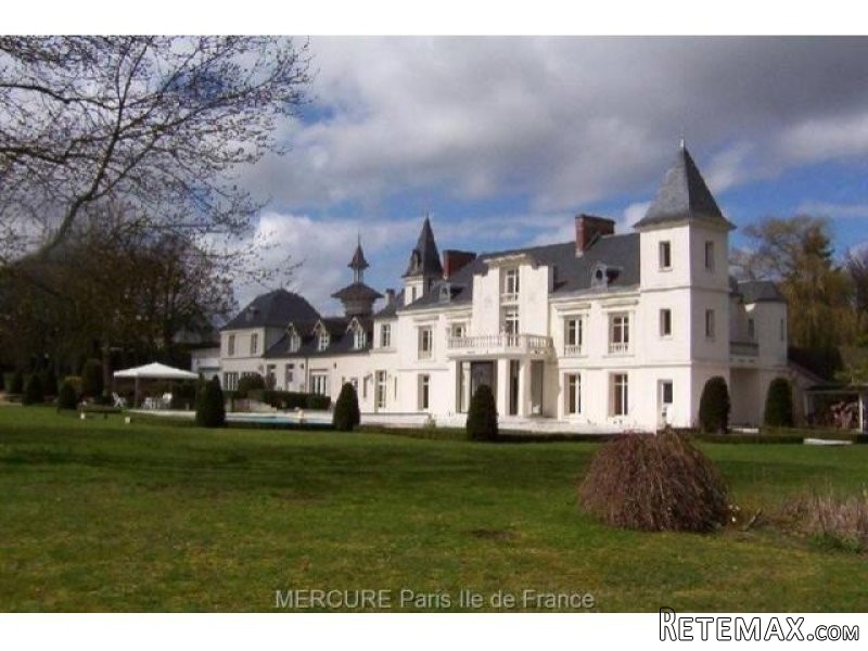 9 bedroom Character For Sale: 78550..