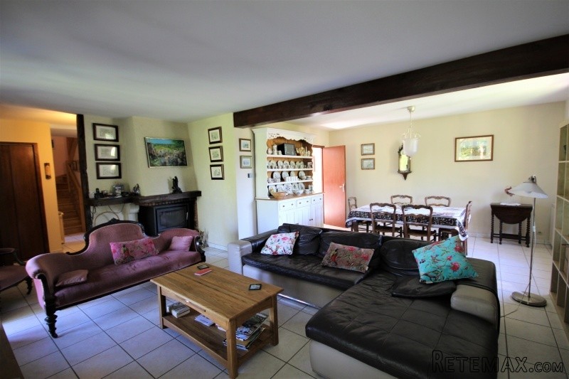 4 Bed House With A Garage And A Heated.. - 2