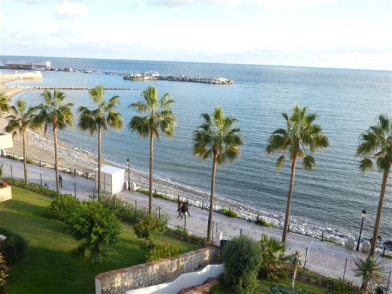 APARTMENT FOR SALE IN MARBELLA