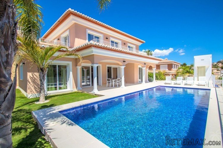 A luxury new build villa for sale in El Portet Moraira..
