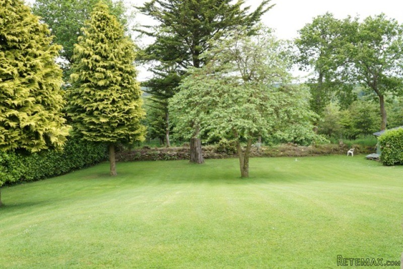 Neo-Breton Detached House, Lovely Garden - 2