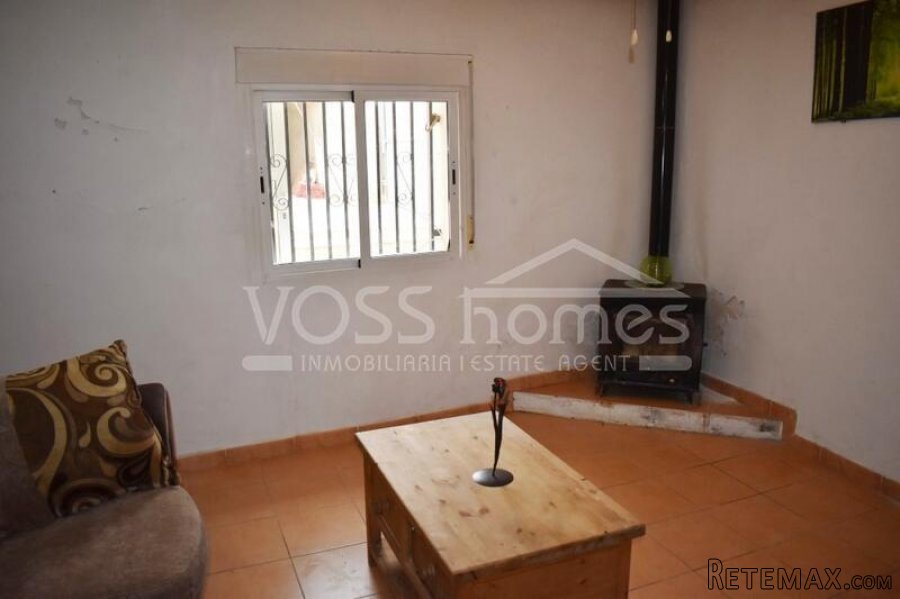 Deceptively spacious, 2 storey village houseof 138m2 in Las.. - 8