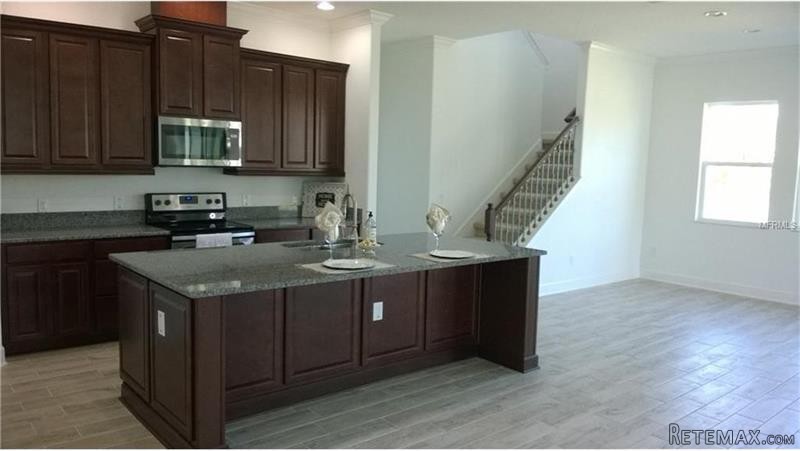 4 bedroom Property For Sale: 3255 MELA.. - 2