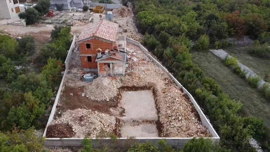 KATNICA S POGLEDOM NA MORE, U IZGRADNJI! - 3