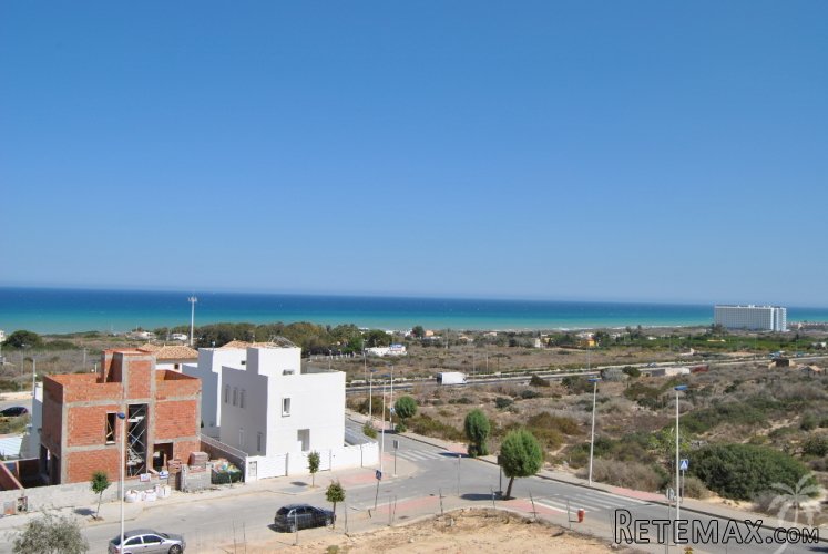 Located on the second floor of a very luxurious apartment..