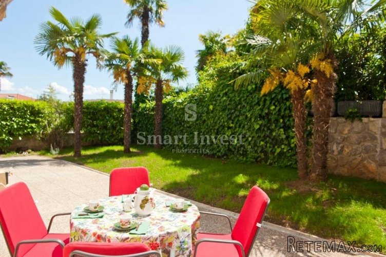 OPATIJA, stan u strogom centru od 82,81 m2 s vrtom..