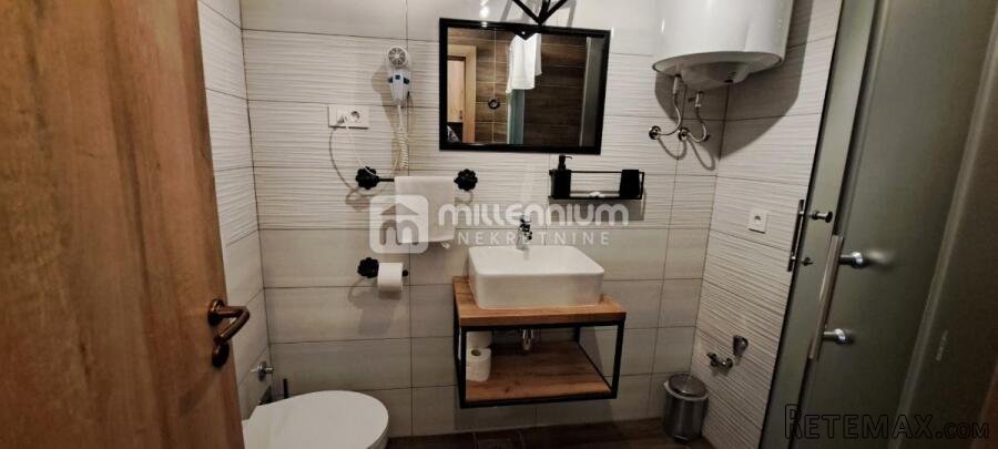 Rijeka, Centar, 82m2, dvije stambene jedinice - 10