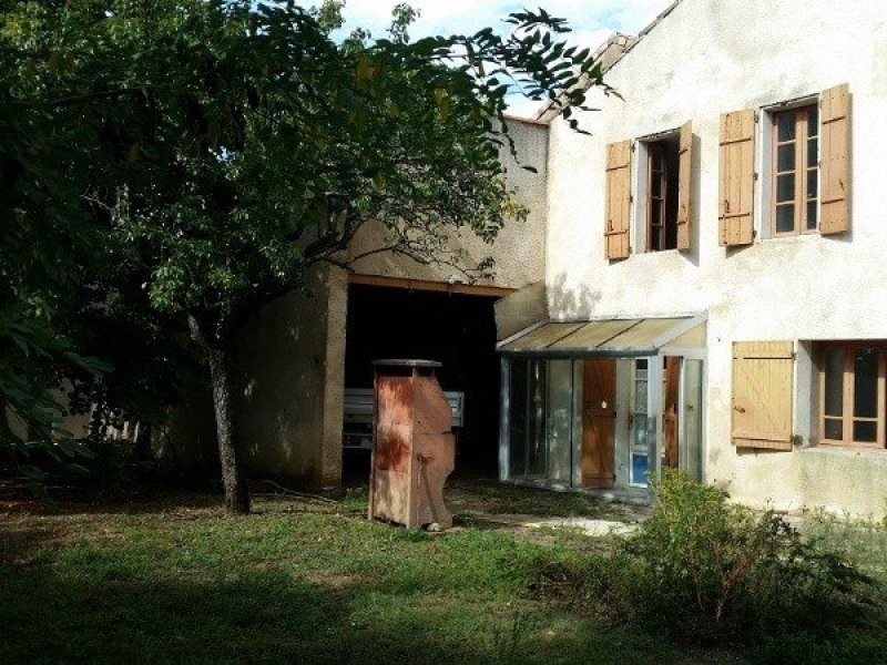 Village House To Modernise With 115 m2..