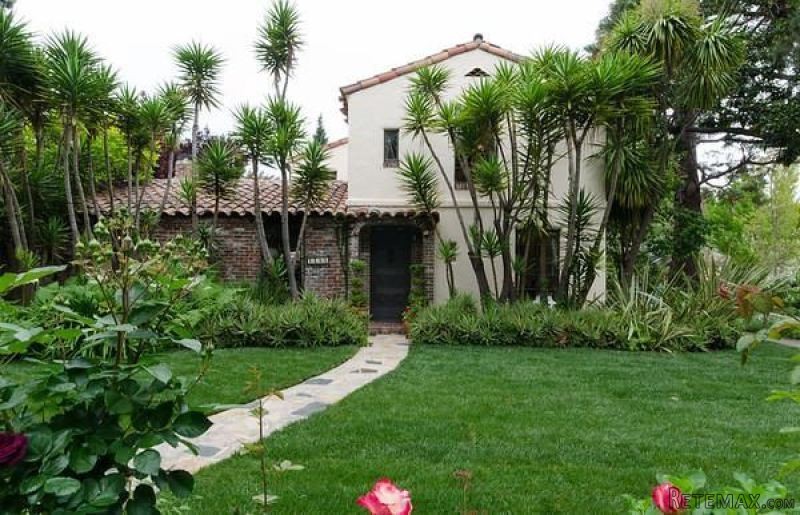 1930s Spanish Revival home in palo alto