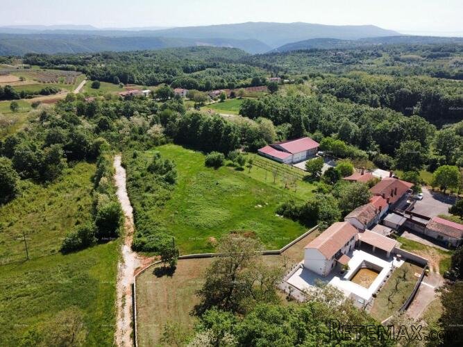 BARBAN - Zemljište za gradnju s projektom (kuća s bazenom).. - 5
