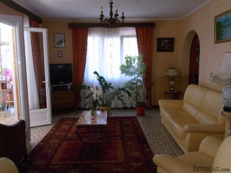 Lovely 4 Bedroom House Edge Of Villager.. - 2