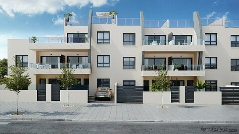 2 Bed Beach Apartments in Mil Palmeras - 2