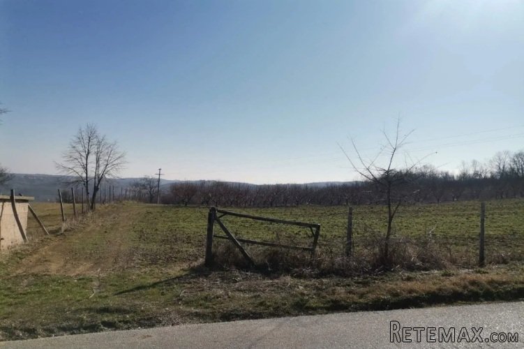 Plac na Varovnicama - 7